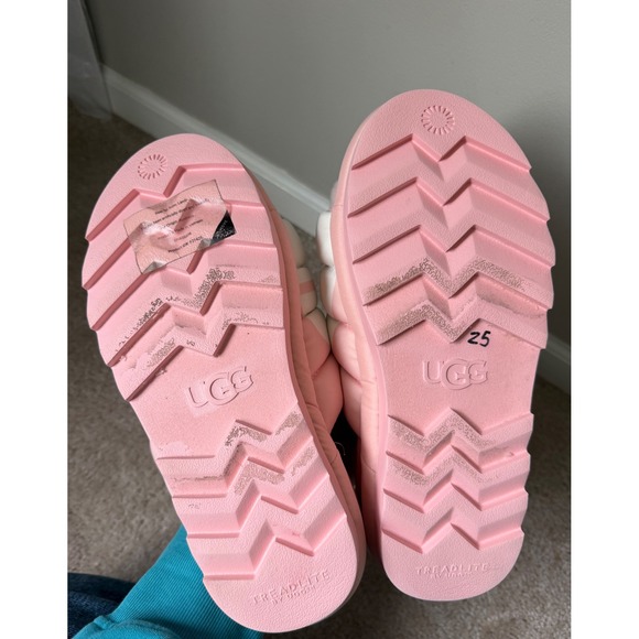 UGG Maxi Slide Slippers Puffy Platform Satin Sandals size 9 main image 3